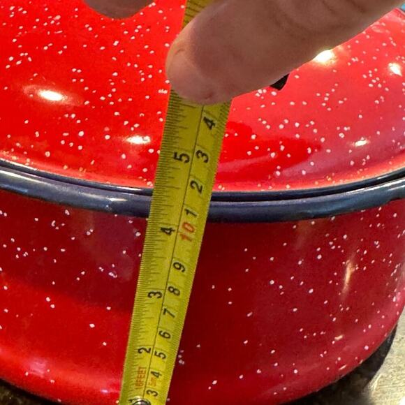 Vintage red, white and blue enamelware pot - Picture 10 of 12